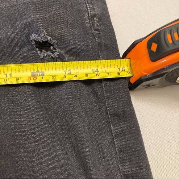 Citizens Of Humanity Rocket High Rise Skinny Jeans charcoal, black
Size 28 - Picture 11 of 16